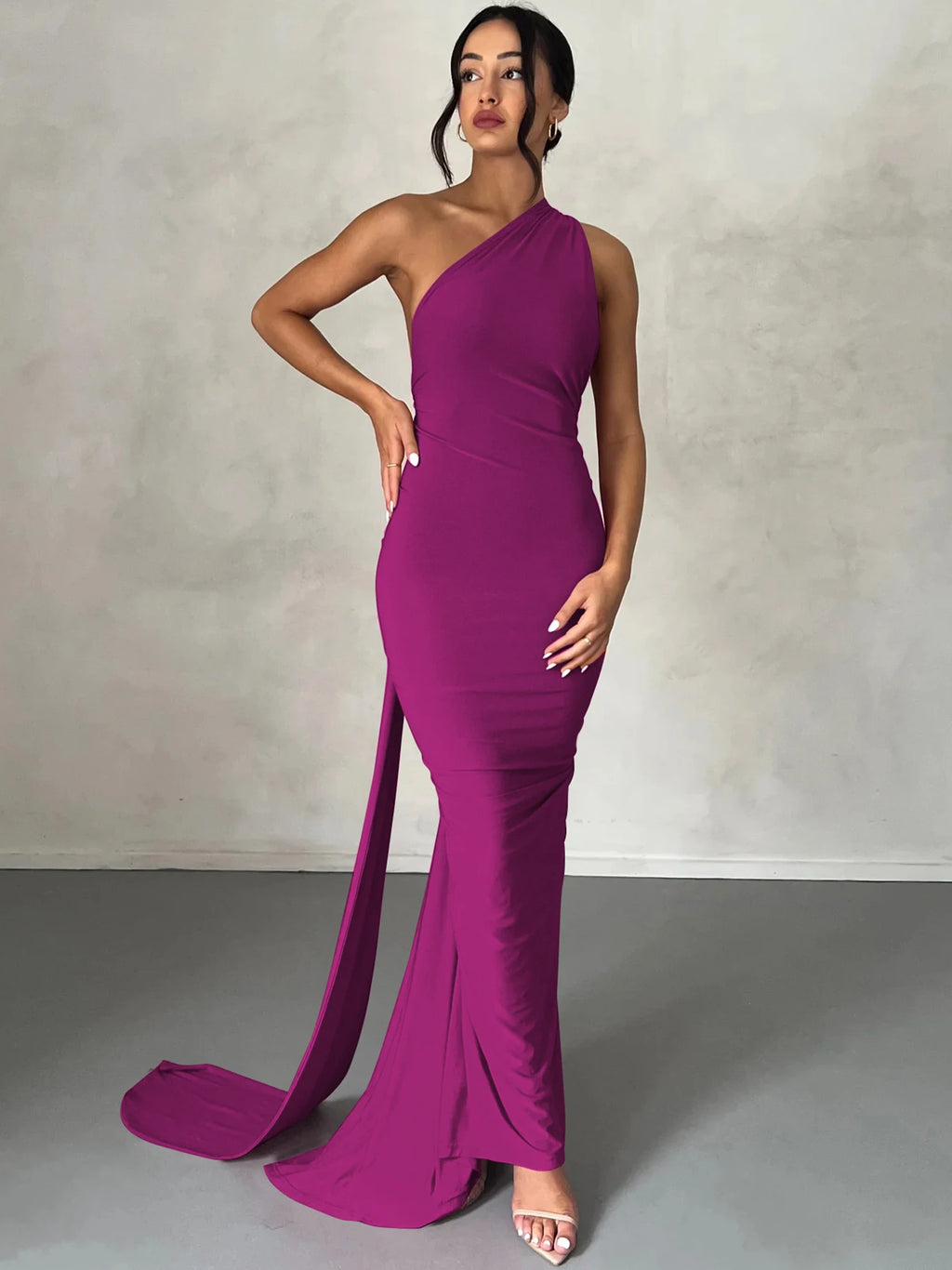 One Shoulder Backless Ruched Slim Long Dress