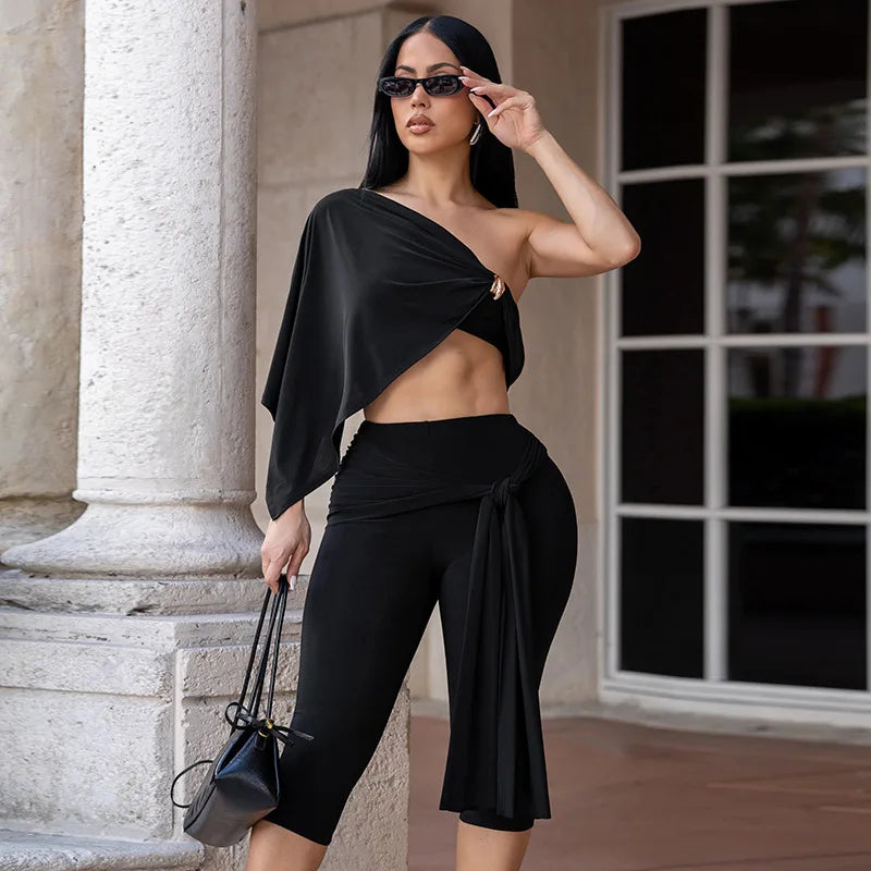 Irregular One Shoulder Crop Top And Capri Pants Set