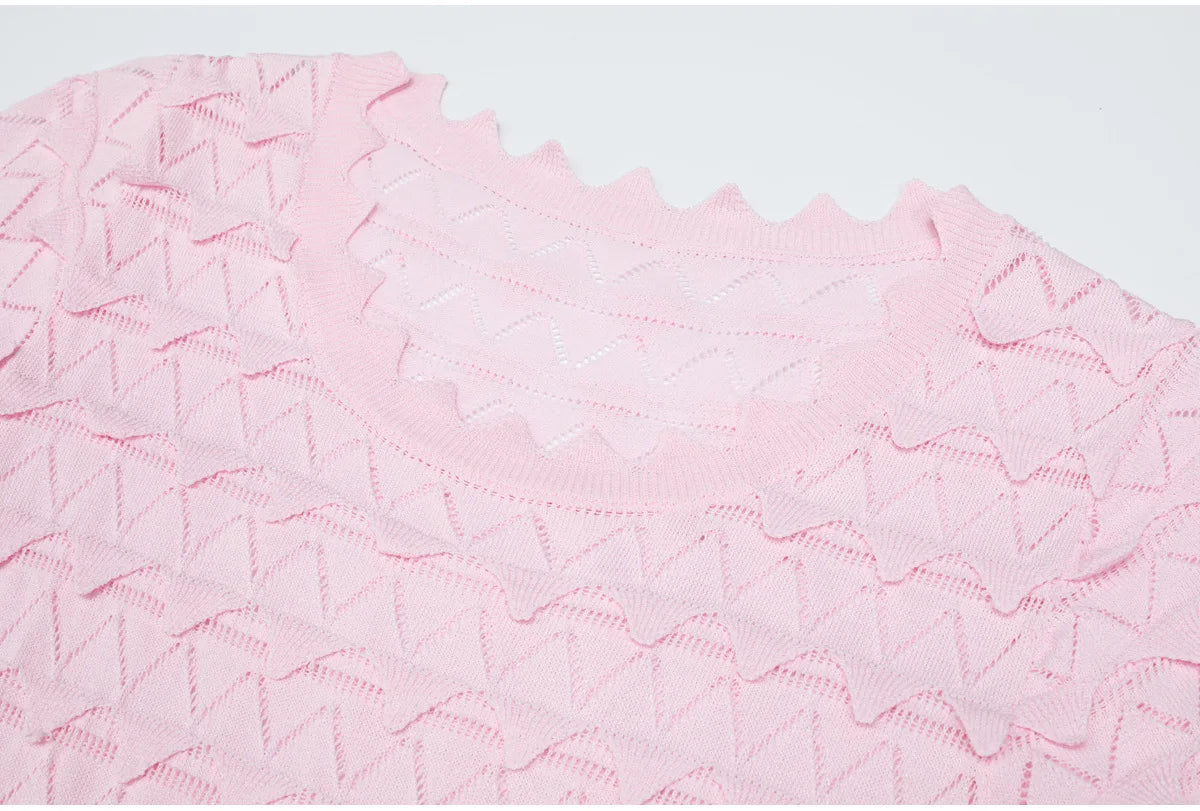 Knit Maxi Dress With Short Sleeve Hollow Detailing And Pleated Skirt