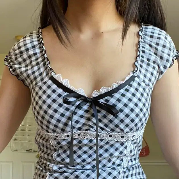 Vintage Square Neck Lace Trim Crop Top With Short Sleeves, Slim Fit Streetwear Tee