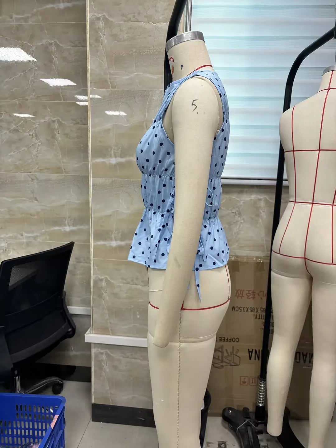 Tie-Up Side Dot Print Tank Top