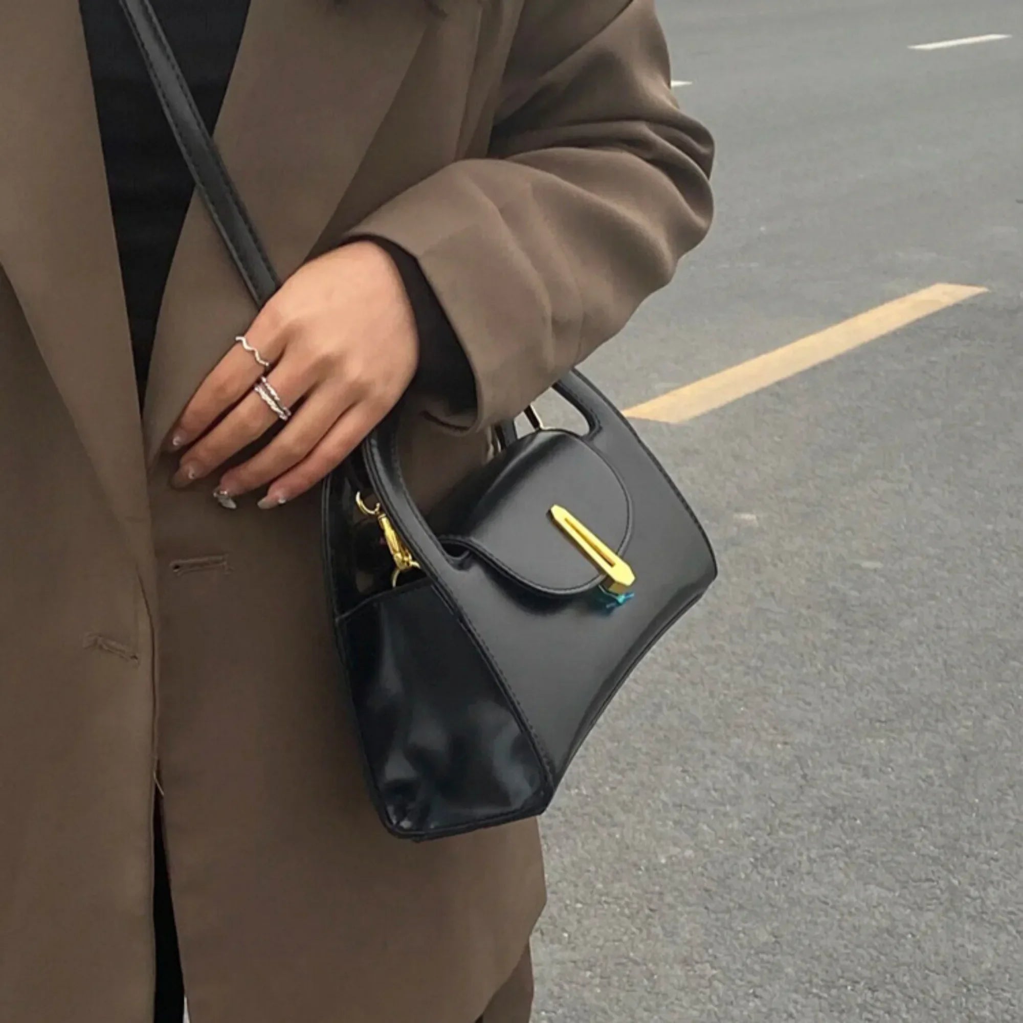 Vintage Crossbody Bag For Women Small Shoulder Sling Retro Vibe Elegant Evening Accessory