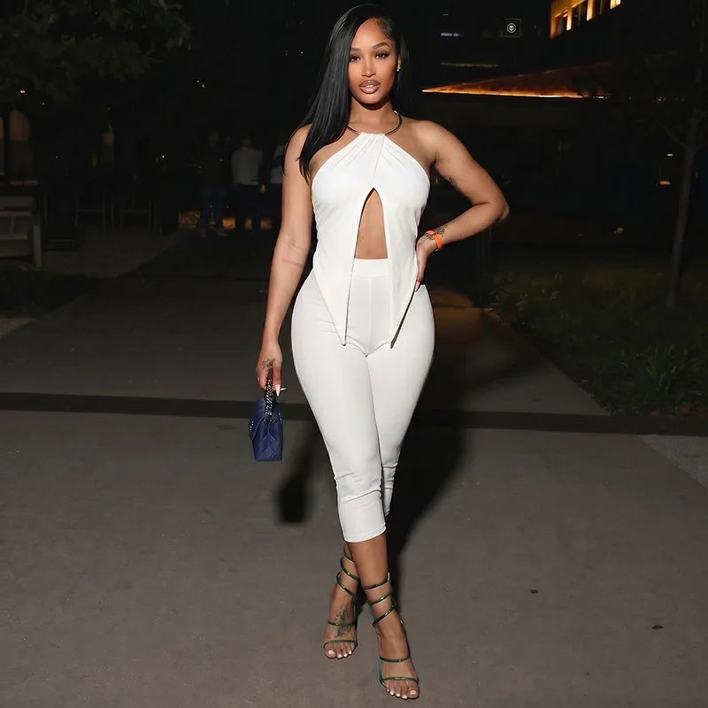 Urban Halter Crop Top And High Waist Capri Set With Metal Ring Detail Two-piece
