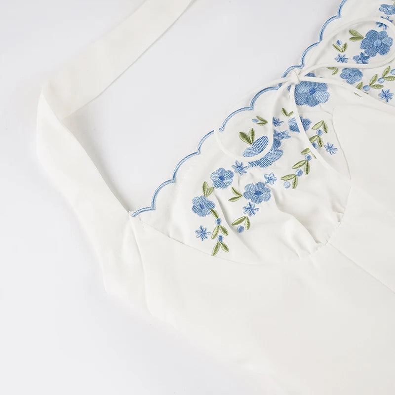 French-style Embroidered Halter Top Sexy Sleeveless Backless Camisole