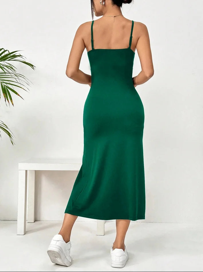Chic Slit Cami Maxi Dress With Subtle Stretch For Everyday Wear