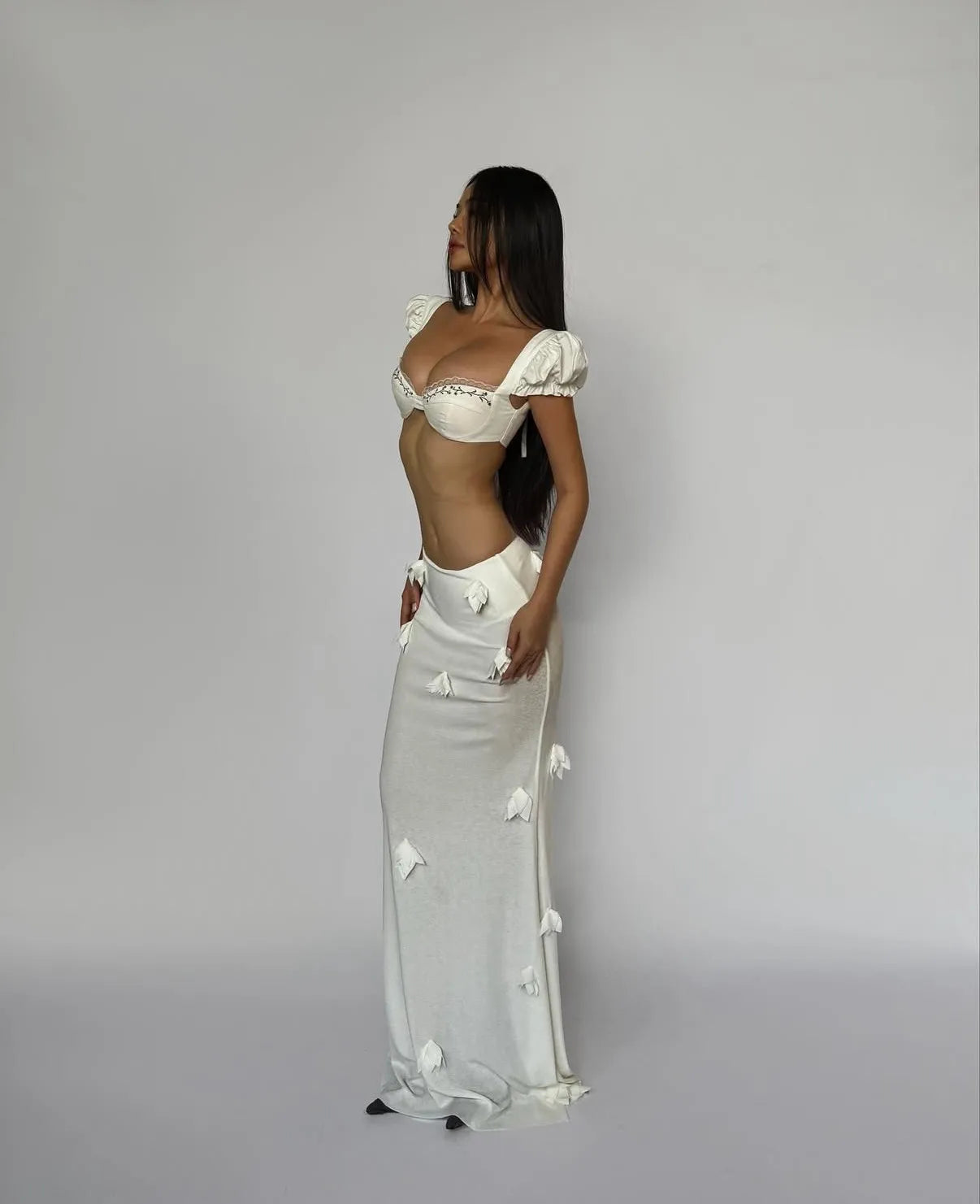 Honey Vacation Outfit Pure Desire White 3D Flower Embroidery Long Dress Set