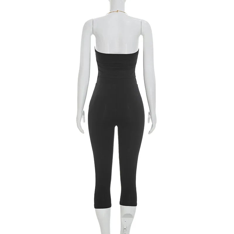 Urban Halter Crop Top And High Waist Capri Set With Metal Ring Detail Two-piece