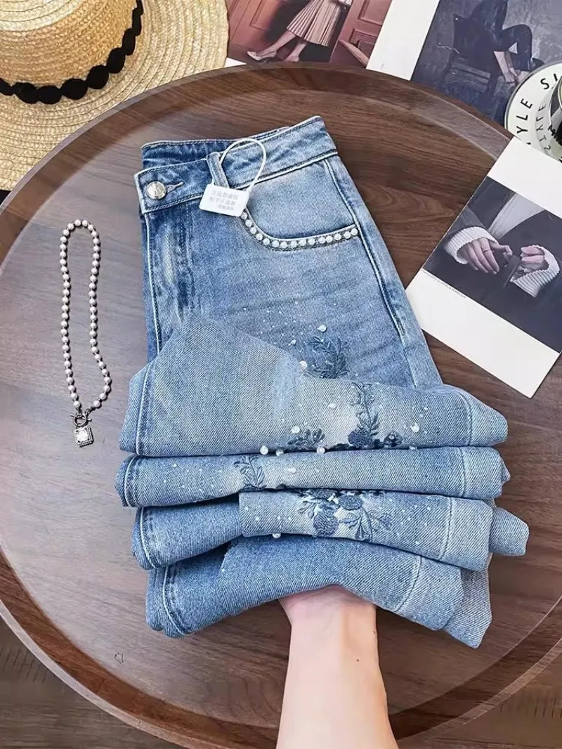 Vintage Embroidered Denim Jeans With High Waist Slim Fit And Beaded Details