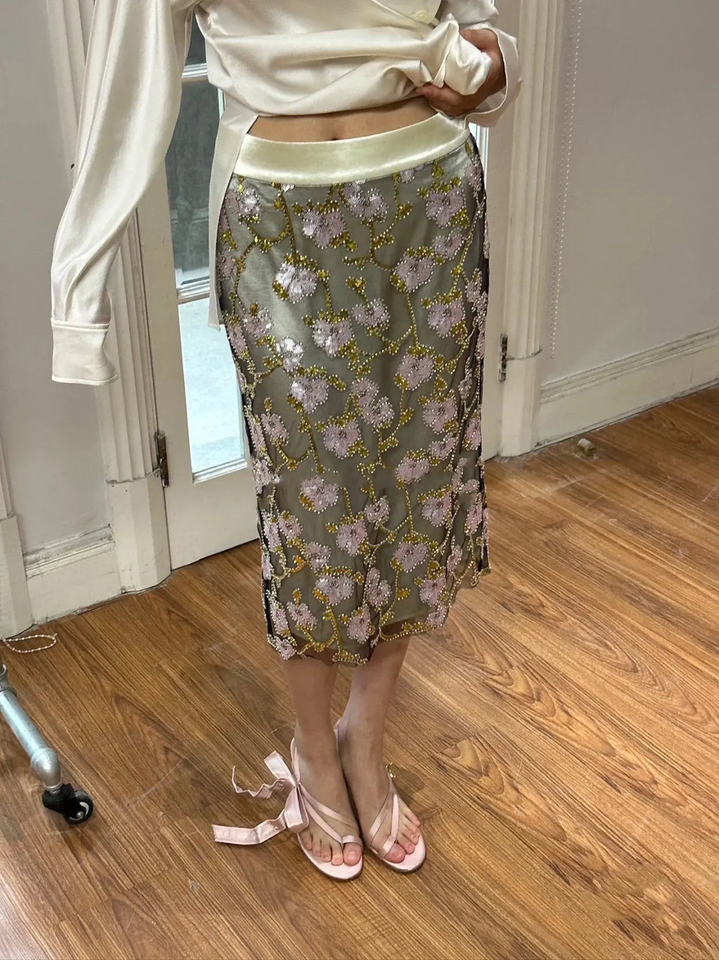 Retro Elegant High-Waisted Sequin Skirt With Heavy Bead Embroidery
