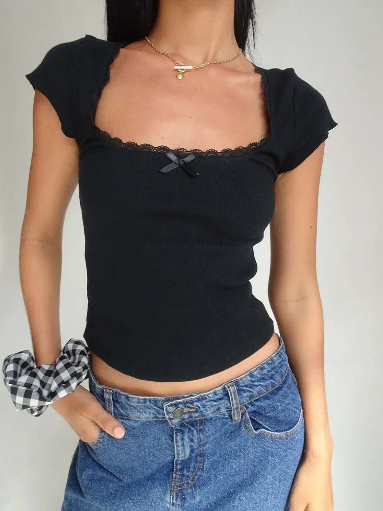 Vintage Cottagecore Knit Tee With Lace Trim And Square Neckline Milkmaid Crop Top