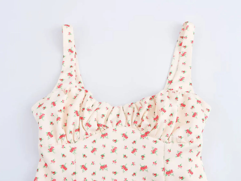 Sweet Floral Waist Slim Fit Suspender Playful Chic Mini
