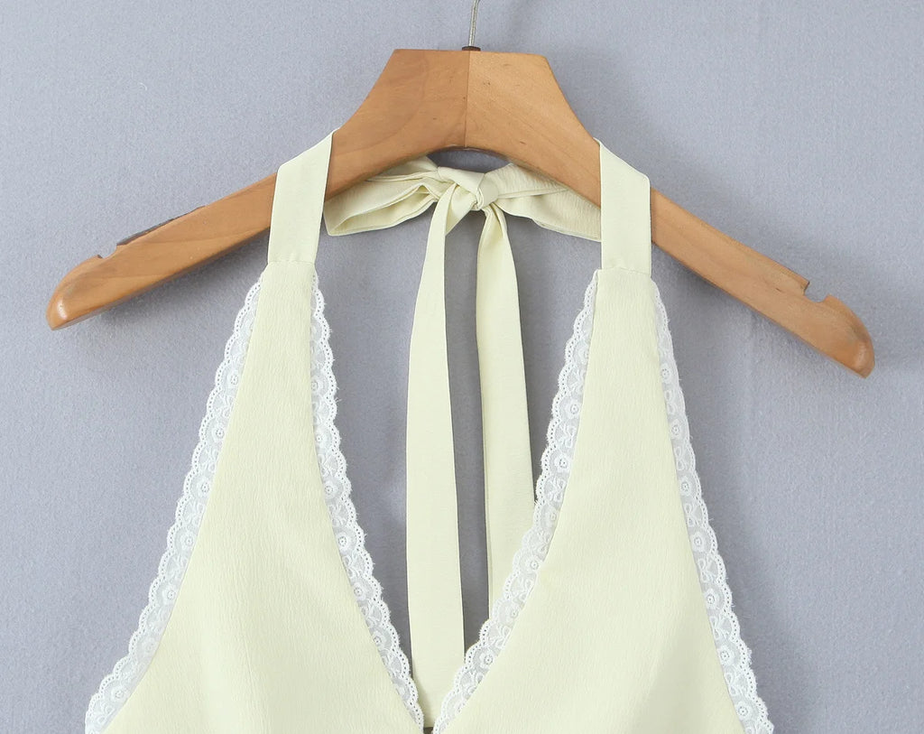 Sweet Girl Sexy Backless Halter White Lace Trim Fitted Crop Top