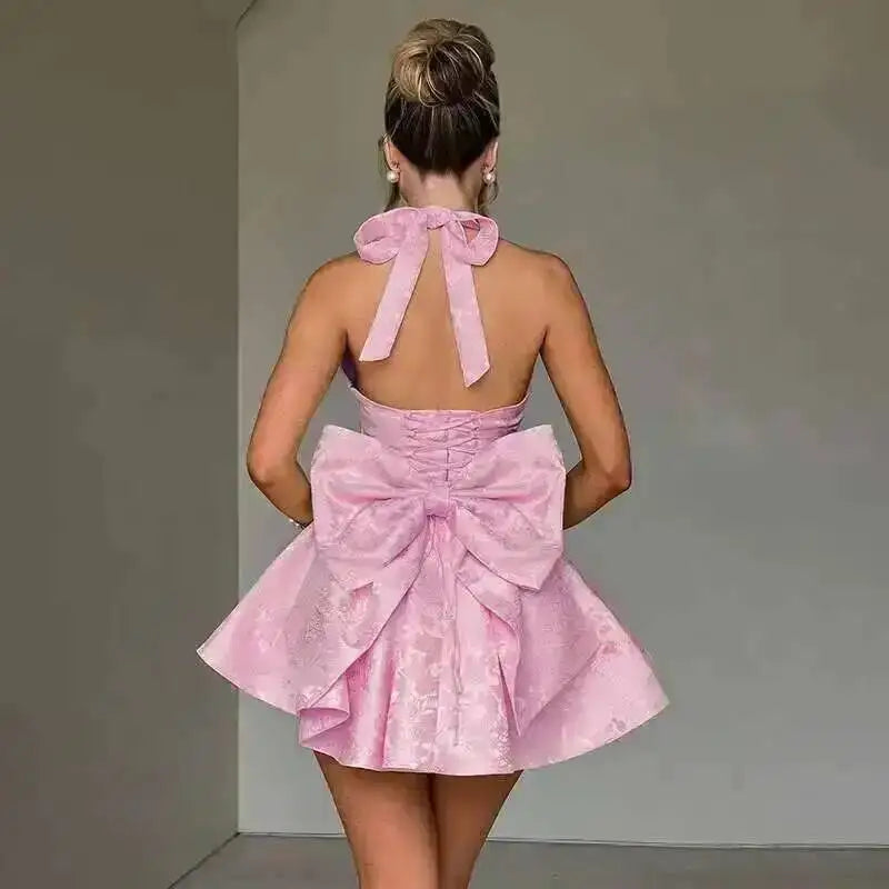 Backless Halter Evening Dress With Lace Jacquard For Elegant Special Occasions