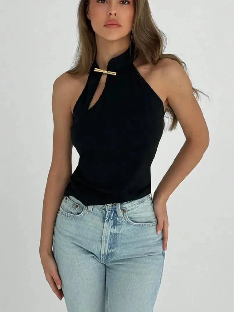 Chic Hollow Tank Top With Buckle Detail