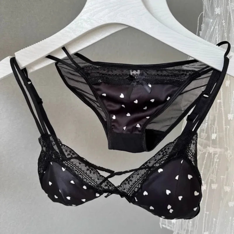 French Style Satin Lace Lingerie Set With Triangle Cups Wireless Soft Fabric Daily Wear