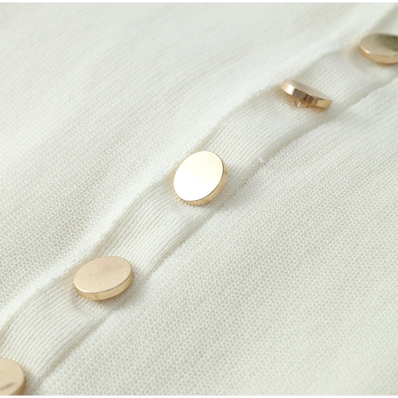 Chic Knit Midi Dress With Button Front And O Neck Silhouette