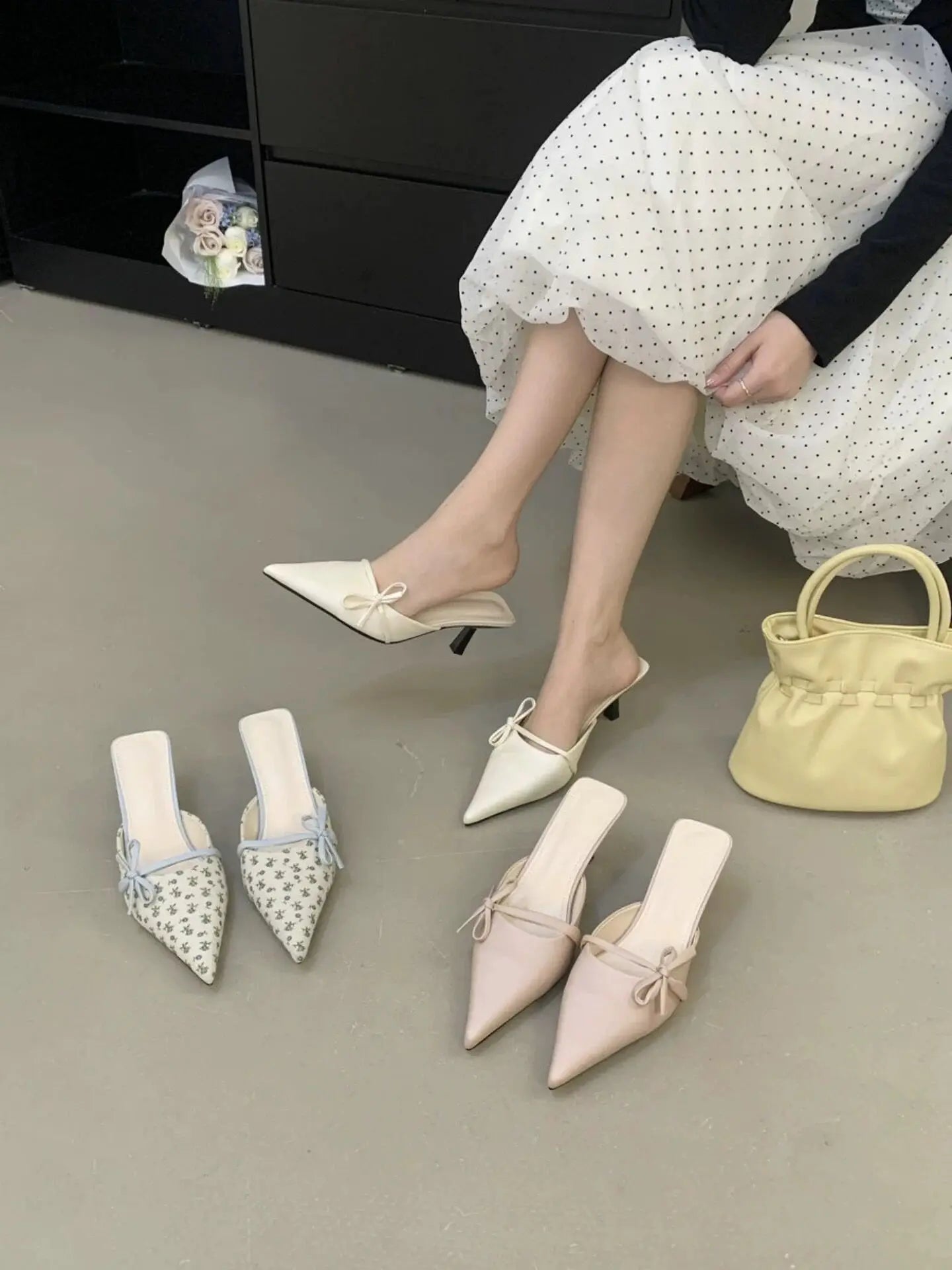 Elegant Bow Pointed Toe Mules With Thin Slip-on Heels