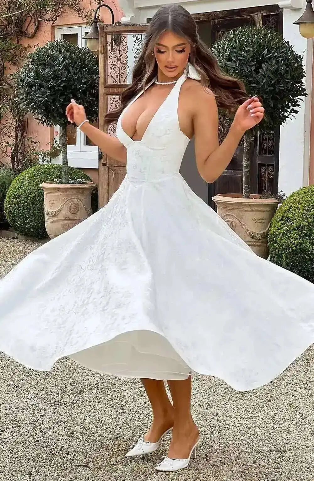 Backless Halter Evening Dress With Lace Jacquard For Elegant Special Occasions