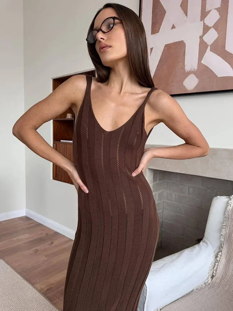 Backless Knit Maxi Dress With V Neck Sleeveles Long Gown