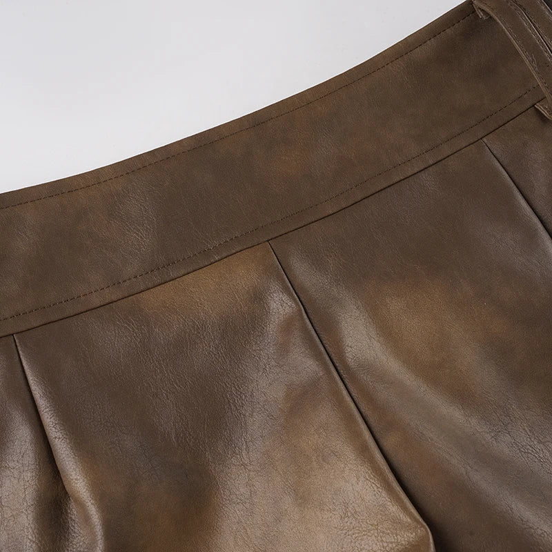 Vintage PU Leather Mini Shorts For Women With Zip Pockets Low Rise