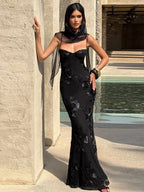 Chic Floral Embroidered Backless Maxi Dress With Low Neck And Crossback