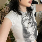 Animal Print Crop Top In White Slim Fit Crewneck Tee For Casual Vintage Vibe Everyday Chic