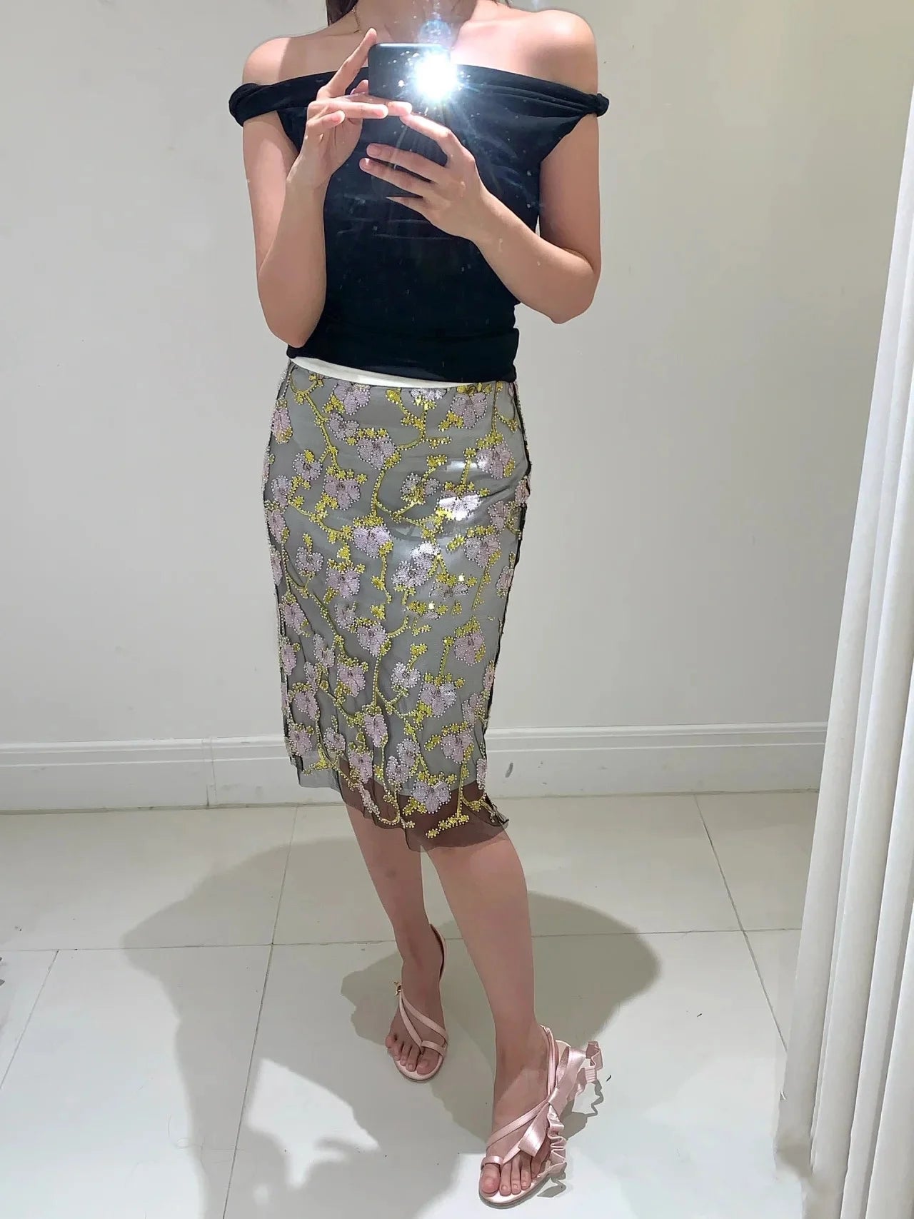 Retro Elegant High-Waisted Sequin Skirt With Heavy Bead Embroidery