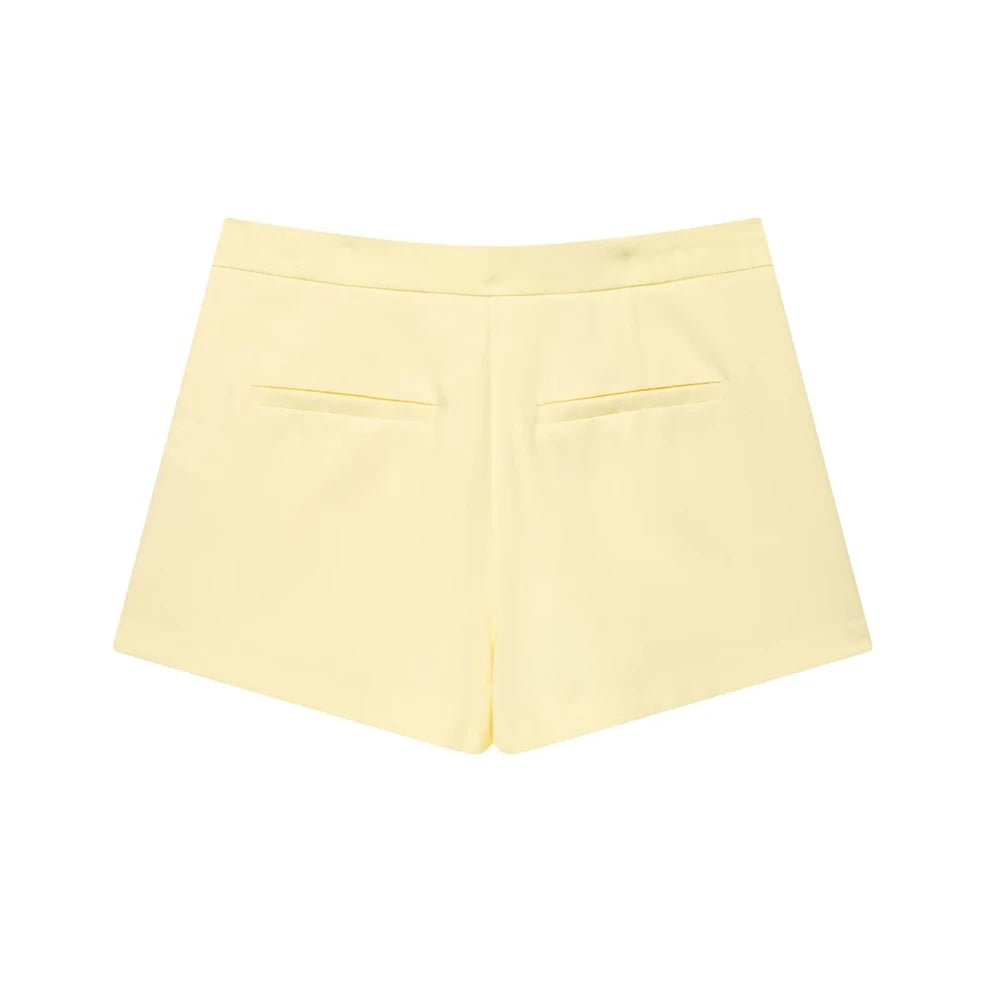 Buttoned Waistcoat Two Piece Shorts Set With Mid-Waist Pockets