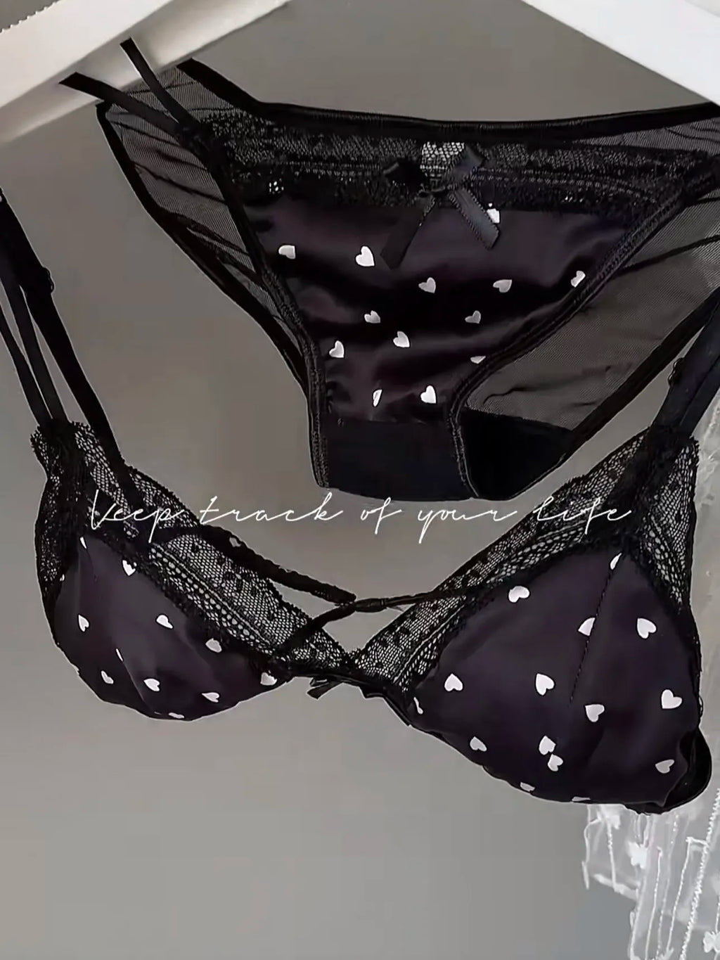 French Style Satin Lace Lingerie Set With Triangle Cups Wireless Soft Fabric Daily Wear