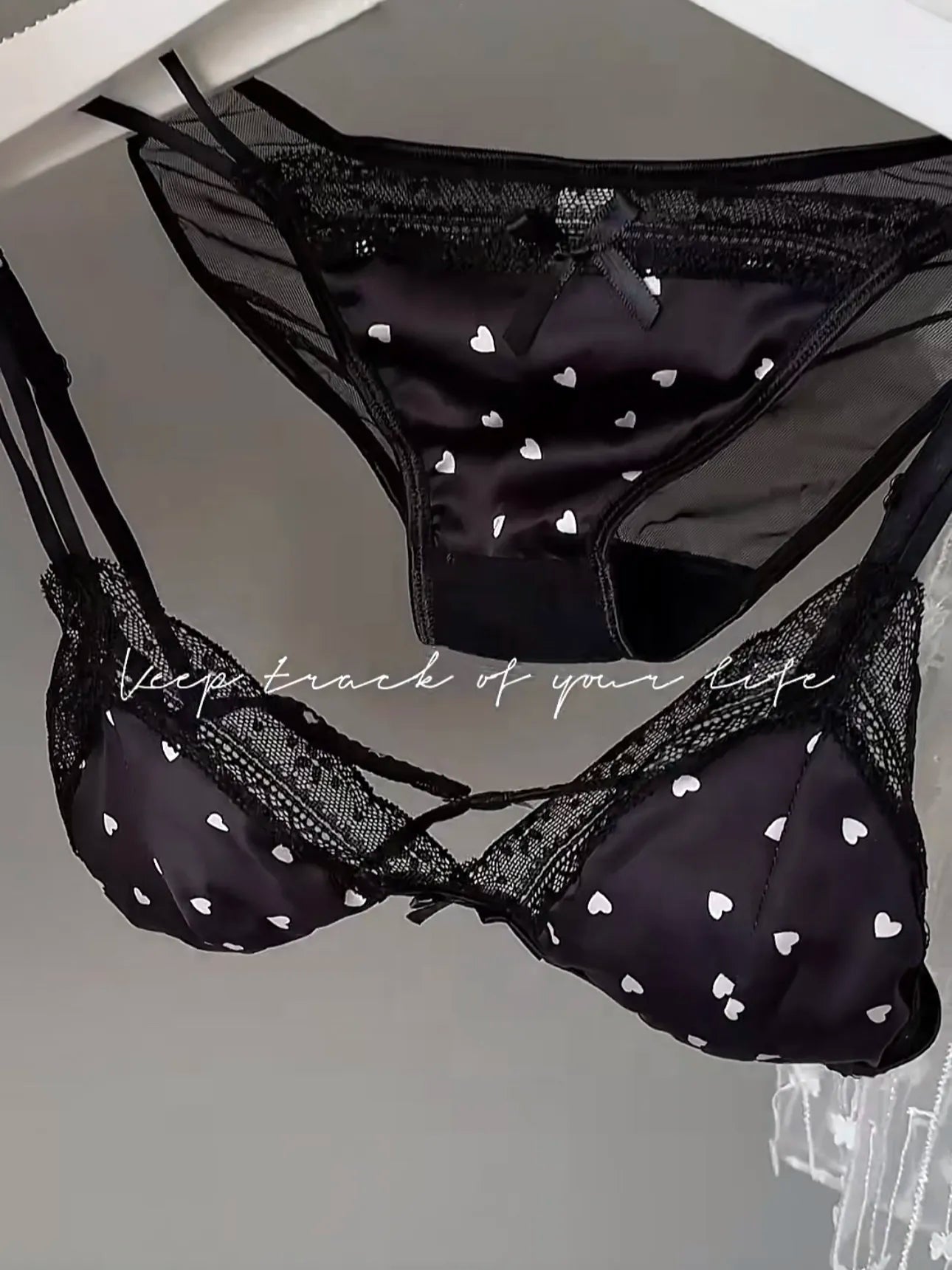 French Style Satin Lace Lingerie Set With Triangle Cups Wireless Soft Fabric Daily Wear