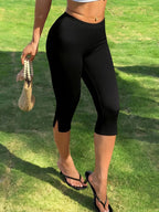 Women's Y2K Street Style Black Slim Fit Capri Pants Side Slit Design