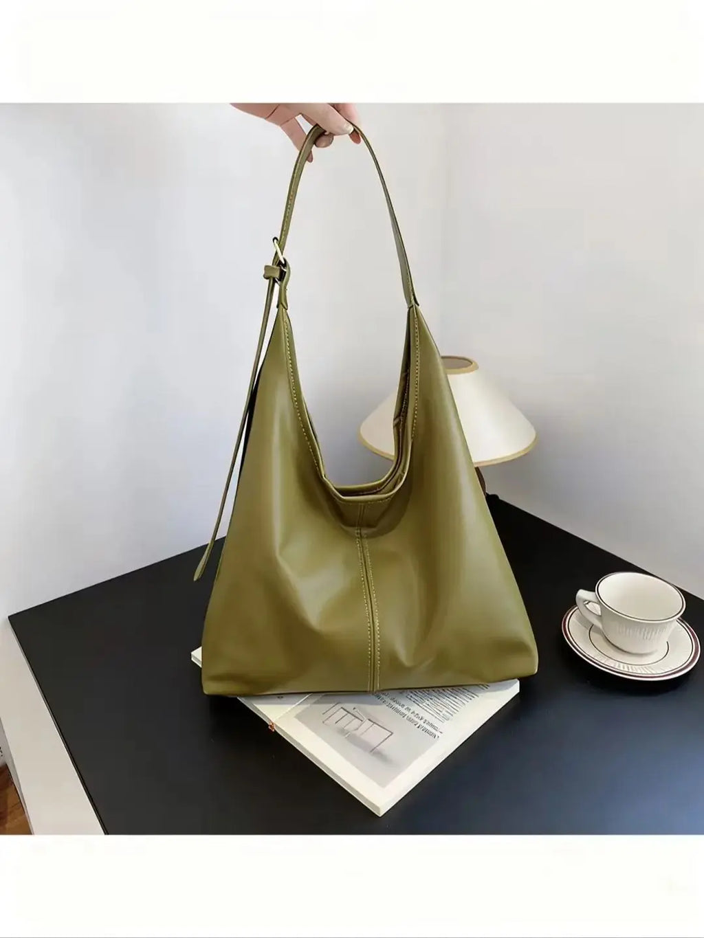 Women's Retro Simple Large Tote Bag