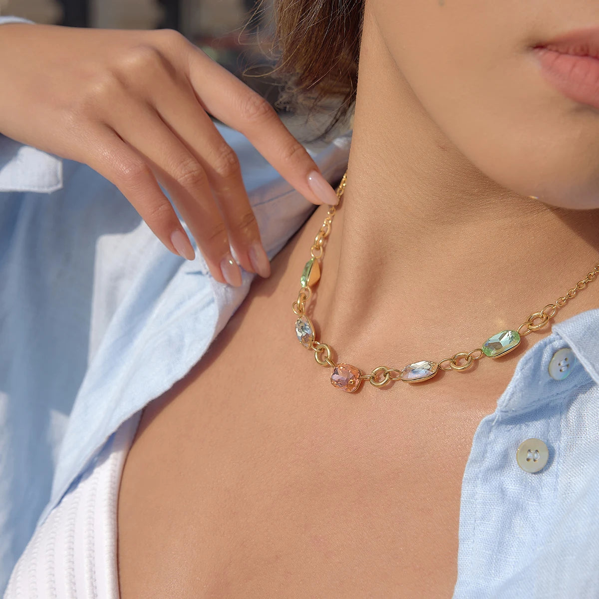 Sunlit Geometric Rhinestone Chain Necklace For Women With Delicate Sparkle And Gleaming Charm