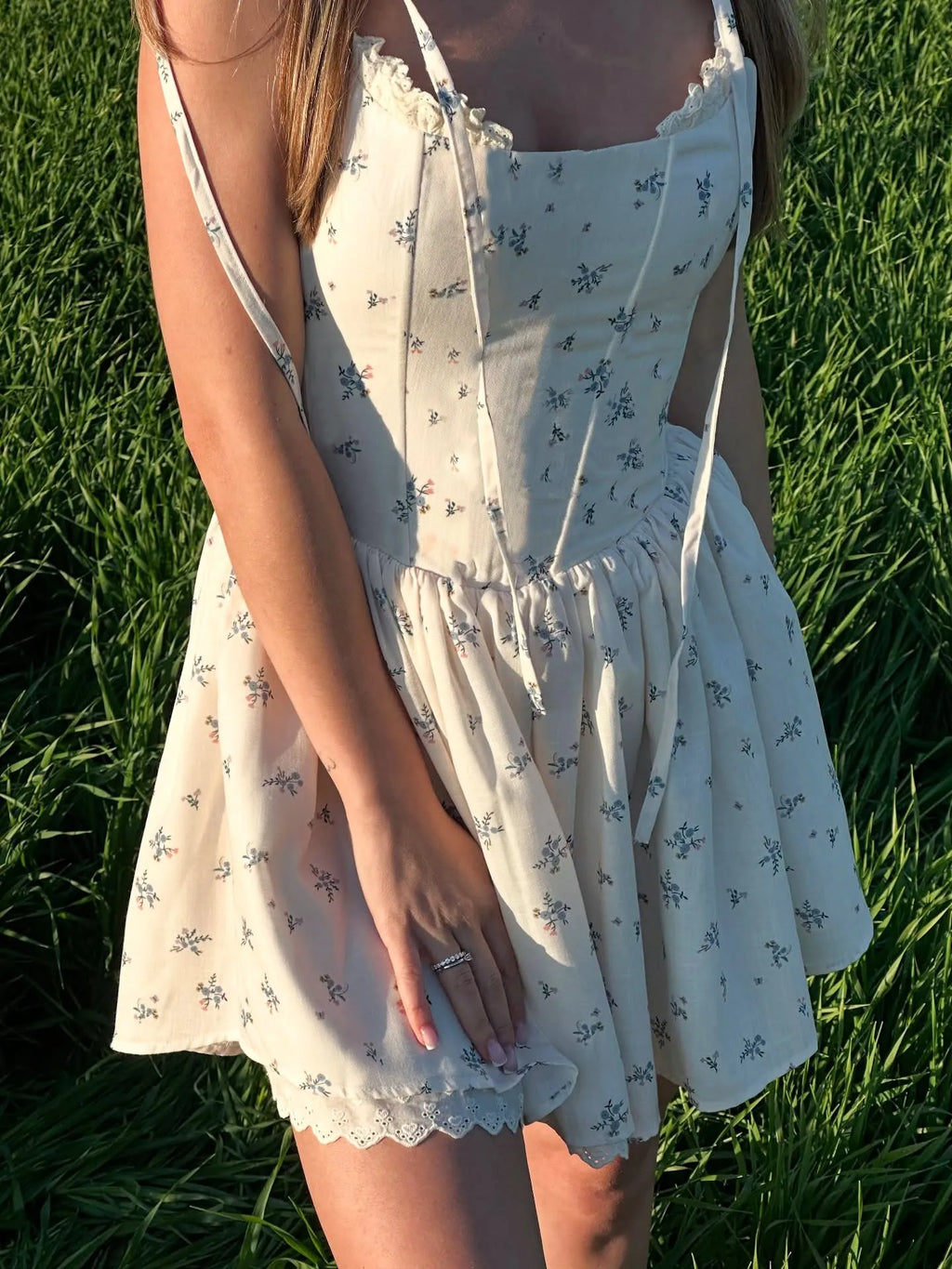 Floral Square Neck Sleeveless Bodycon Pleated Mini Dress