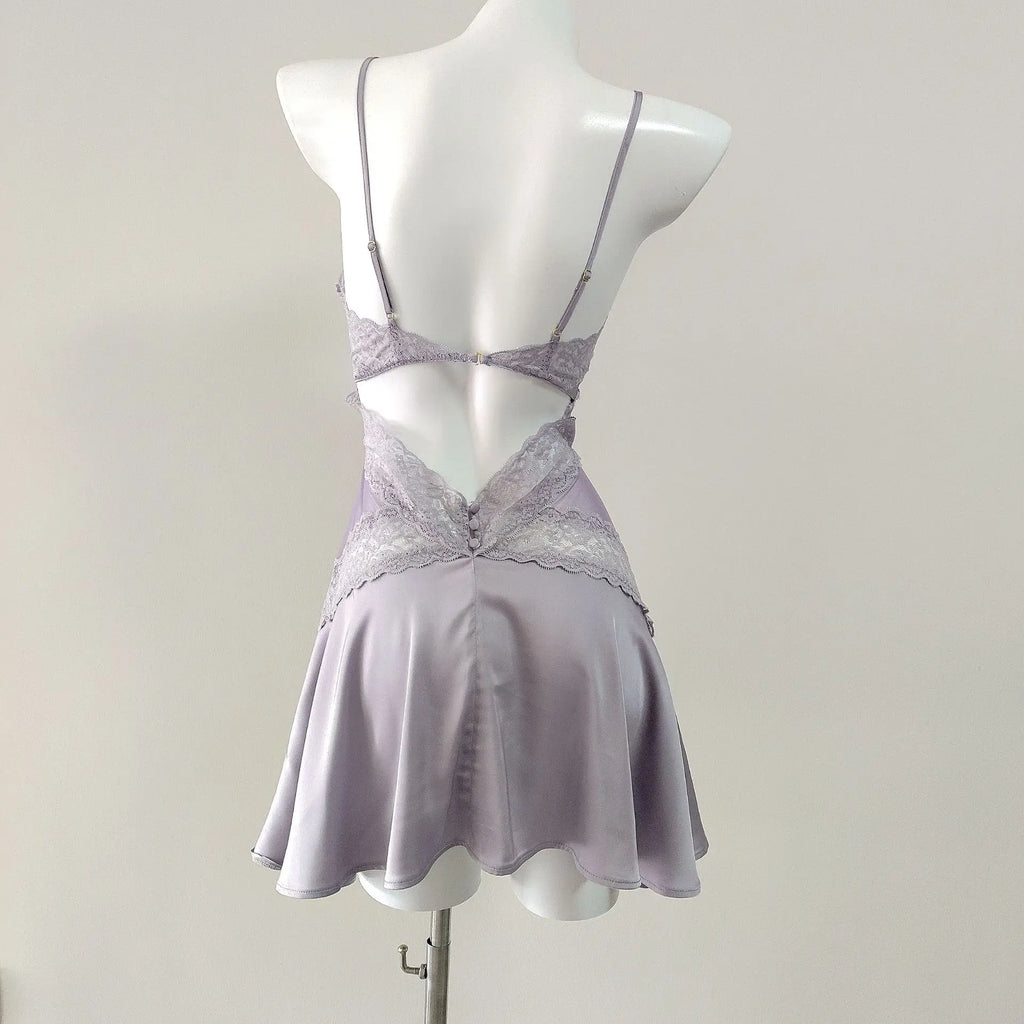 Dreamy Ice Silk With Lace Suspender Detail
