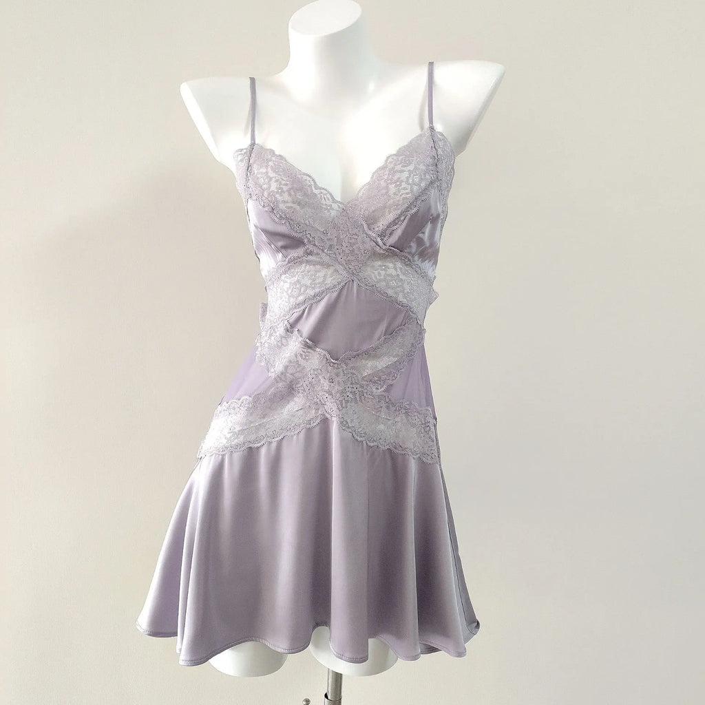 Dreamy Ice Silk With Lace Suspender Detail