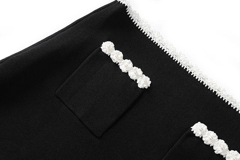 Black And White Skirt Set For Women With Elegant Contrast Design