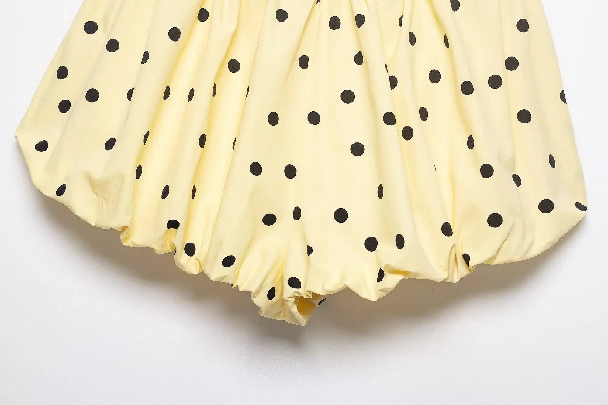 Yellow Polka Dot Two Piece Set With High-Neck Jacket And Balloon Shorts