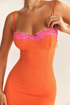 Lace Spaghetti Strap Bodycon Maxi Dress With Patchwork Backless