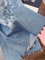 Vintage Embroidered Denim Jeans With High Waist Slim Fit And Beaded Details