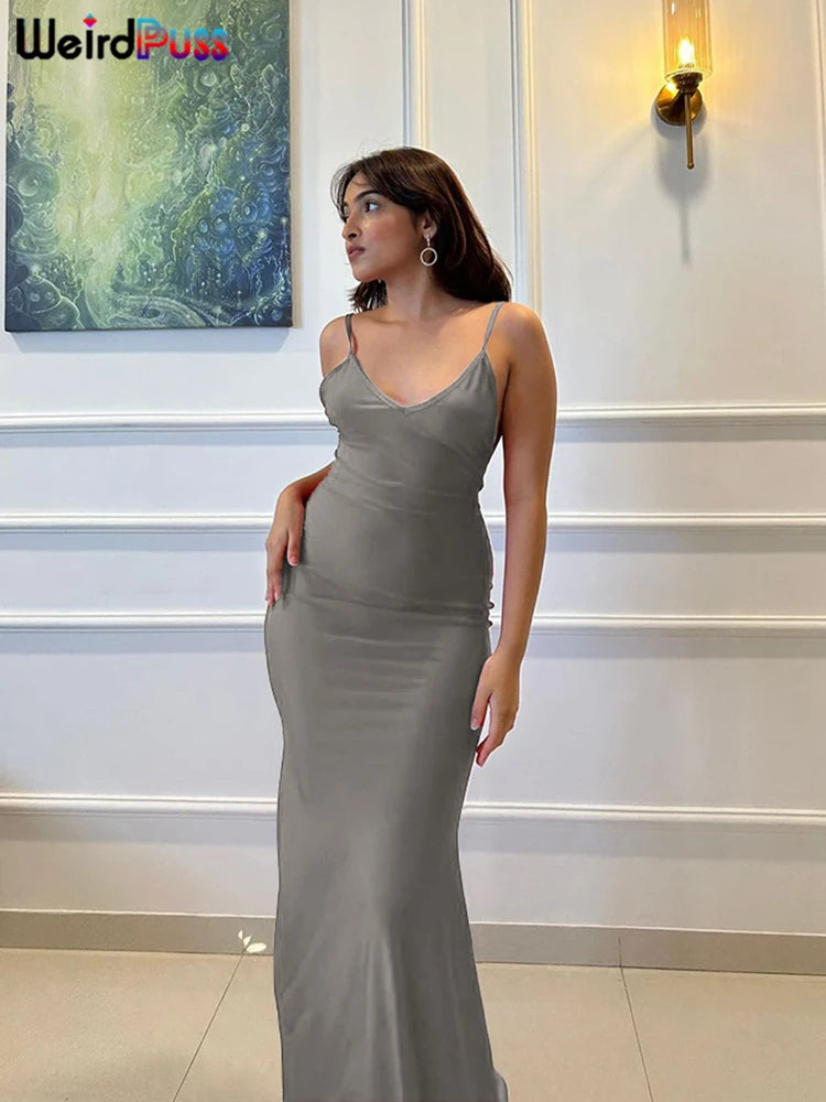 Coquette Backless V-Neck Evening Maxi Dress With Mermaid Silhouette