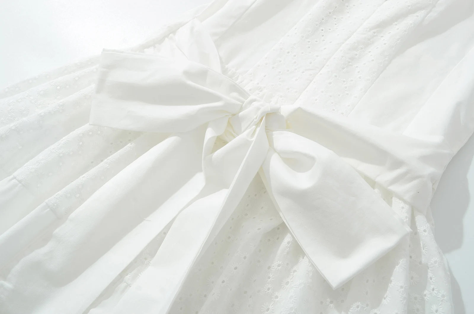 Vintage Bowknot White Dress With Square Collar Cotton Hollow Out
