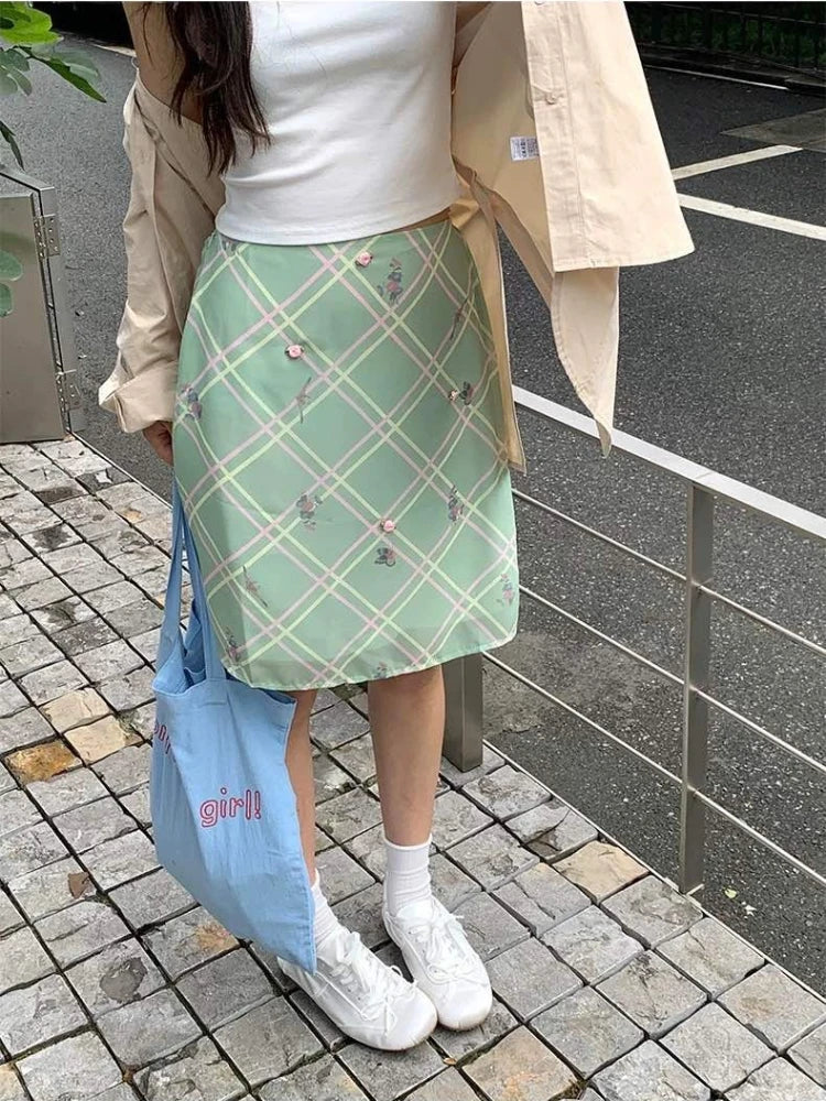 Sweet Vintage Elegant Floral Plaid Skirt In Green With Mesh Detail