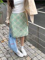 Sweet Vintage Elegant Floral Plaid Skirt In Green With Mesh Detail