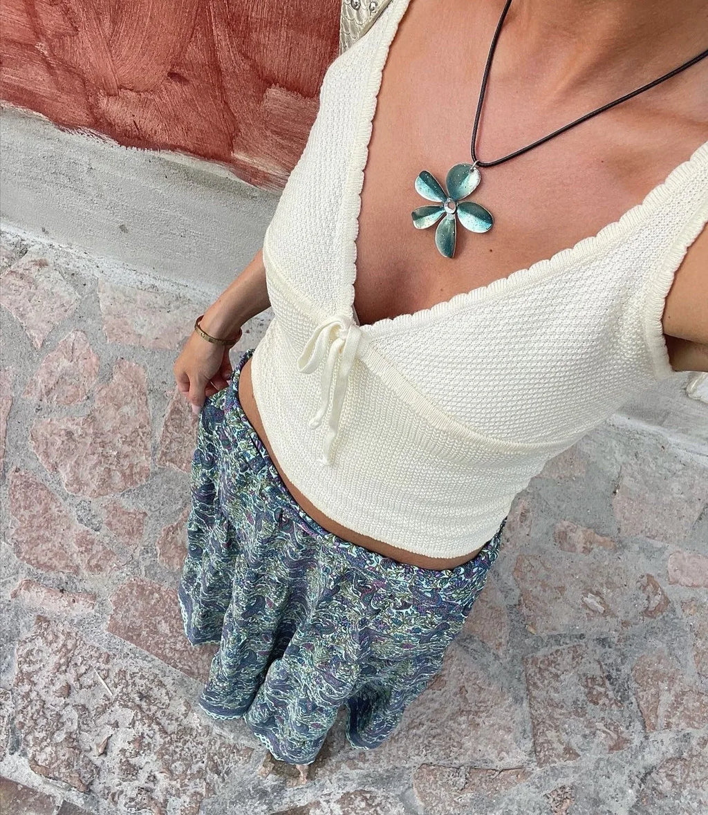 Backless Lace Up Crop Tank Top With V Neck
