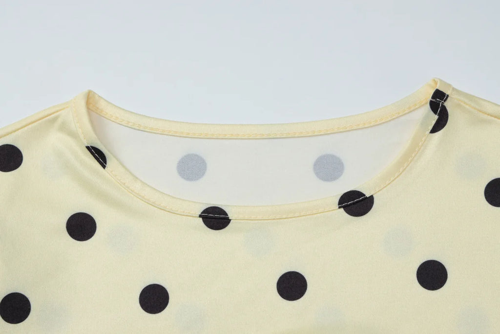 Yellow Dot Print O Neck Long Sleeve Tee Slim Fit Retro Streetwear