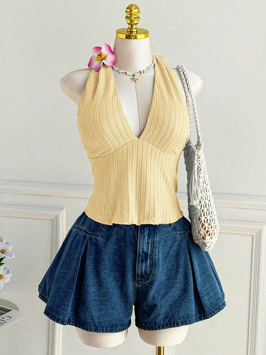 Plus Size Ribbed Halter Cami Top With V Neck And Back Tie Bow