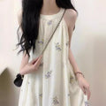 Artistic Retro Sleeveless Halter Sling Dress