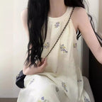 Artistic Retro Sleeveless Halter Sling Dress