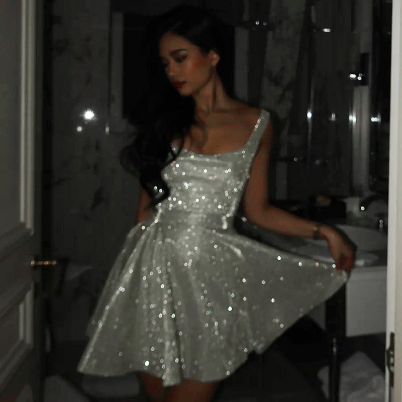 Silver Open Back Square Collar Summer Dress With High Waist Silhouette And Short Skirt